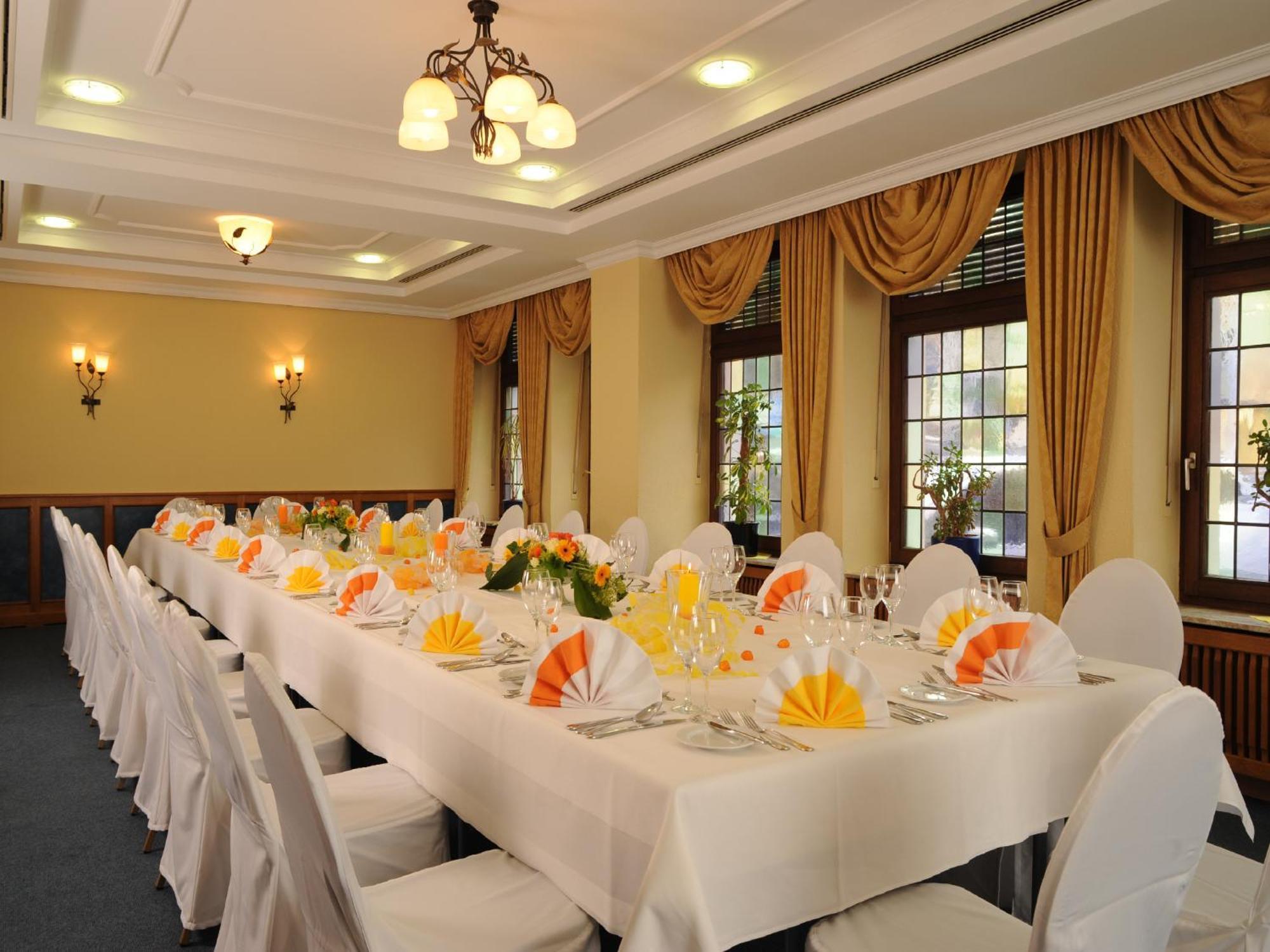 City Partner Hotel Strauss Würzburg Esterno foto